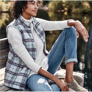 J. Jill Plaid Flannel Puffer Vest Green Blue Size XL New Fleece Lined Pocket Zip